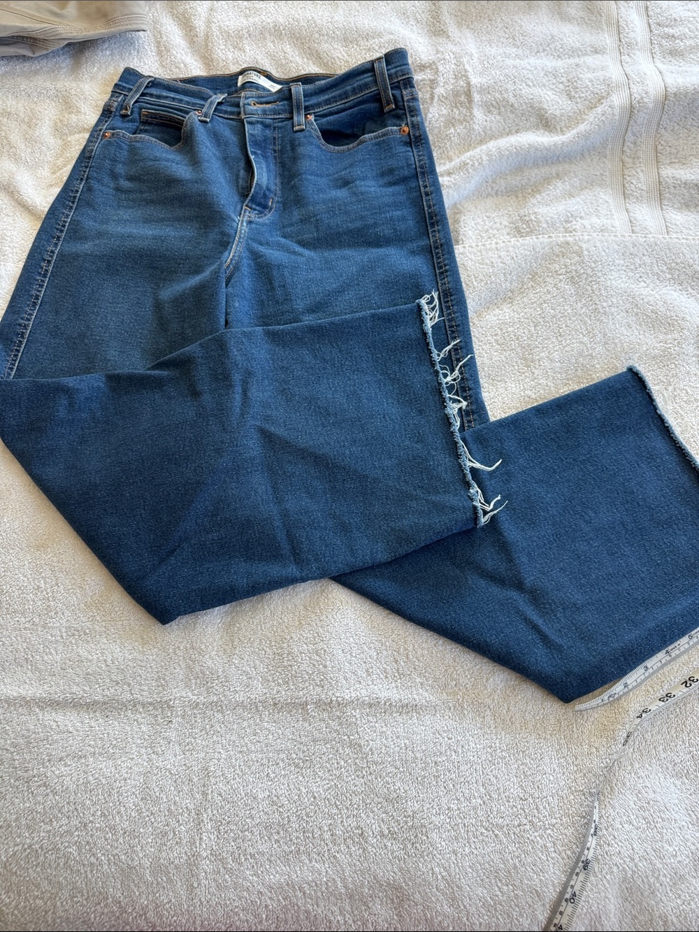 Signature by Levi Strauss Men's Dark Blue Straight Jeans with Raw Hem